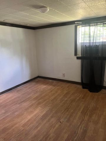 401-409 Brock East Avenue, Crestview, FL 32539