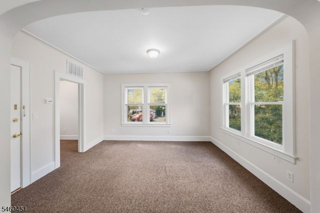 11 Evergreen Ave, Bloomfield Twp., NJ 07003