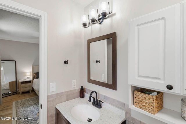 44 Tinted Cloud Cir, Elizabethtown, KY 42701