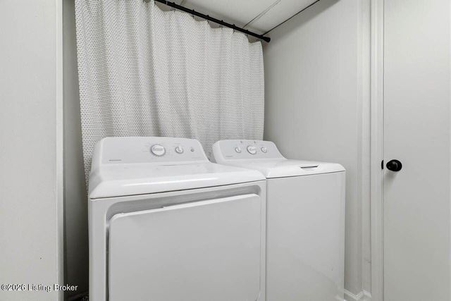 44 Tinted Cloud Cir, Elizabethtown, KY 42701