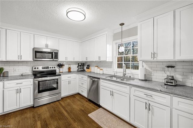 590 Cedar Lane, Reidsville, NC 27320