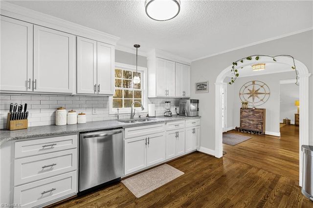 590 Cedar Lane, Reidsville, NC 27320