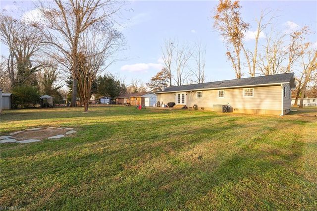 590 Cedar Lane, Reidsville, NC 27320