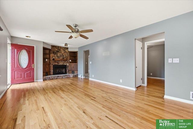 7416 S 28th Street, Bellevue, NE 68147
