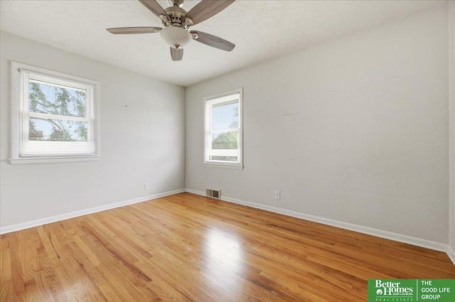 7416 S 28th Street, Bellevue, NE 68147