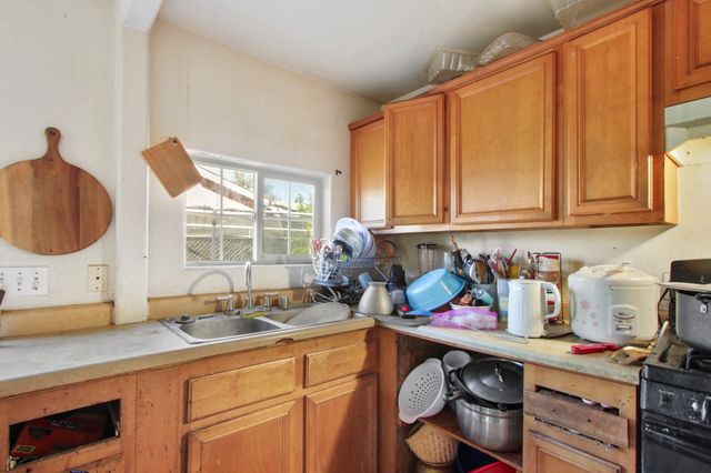 3932 Branch St, Sacramento, CA 95838