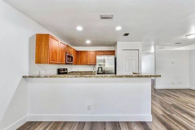 330 SW 2nd Avenue 14, Hallandale Beach, FL 33009
