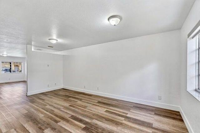 330 SW 2nd Avenue 14, Hallandale Beach, FL 33009