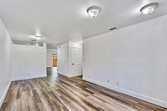 330 SW 2nd Avenue 14, Hallandale Beach, FL 33009