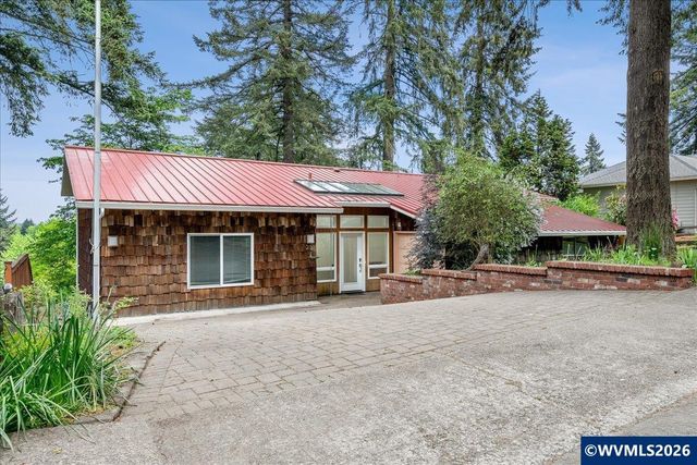 235 Kevin Wy SE, Salem, OR 97306