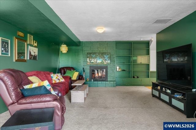 235 Kevin Wy SE, Salem, OR 97306