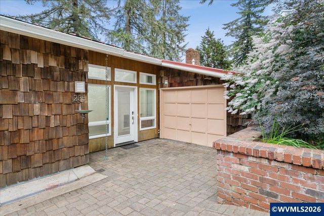 235 Kevin Wy SE, Salem, OR 97306