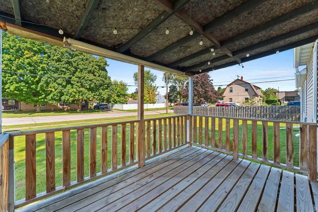 1571 CHARLES STREET, Green Bay, WI 54302