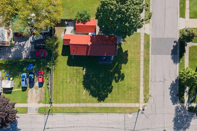 1571 CHARLES STREET, Green Bay, WI 54302