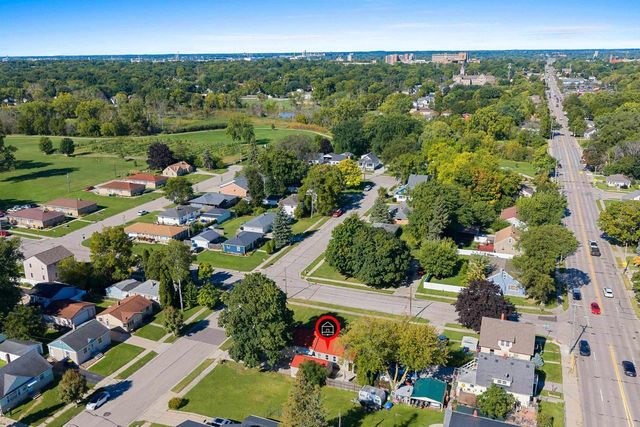 1571 CHARLES STREET, Green Bay, WI 54302