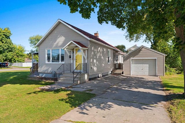 1571 CHARLES STREET, Green Bay, WI 54302