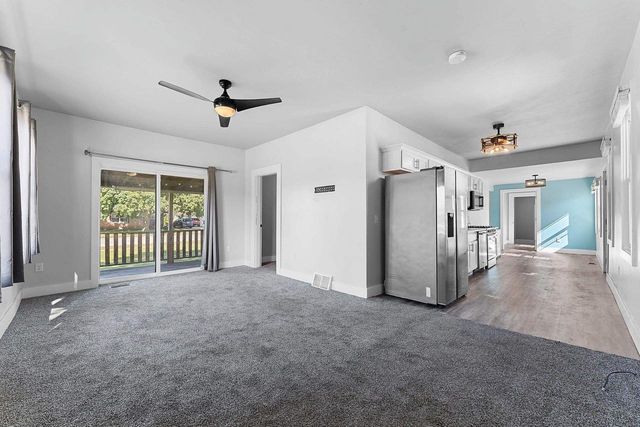 1571 CHARLES STREET, Green Bay, WI 54302