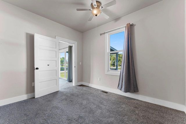 1571 CHARLES STREET, Green Bay, WI 54302