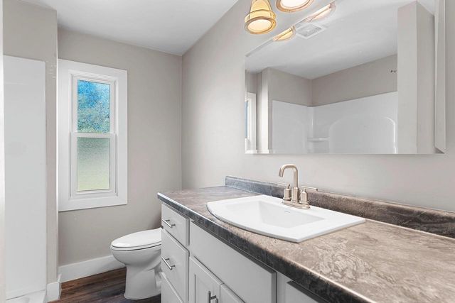 1571 CHARLES STREET, Green Bay, WI 54302