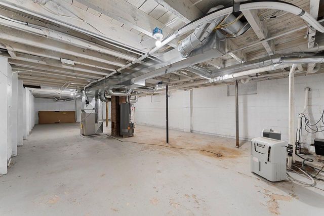 1571 CHARLES STREET, Green Bay, WI 54302