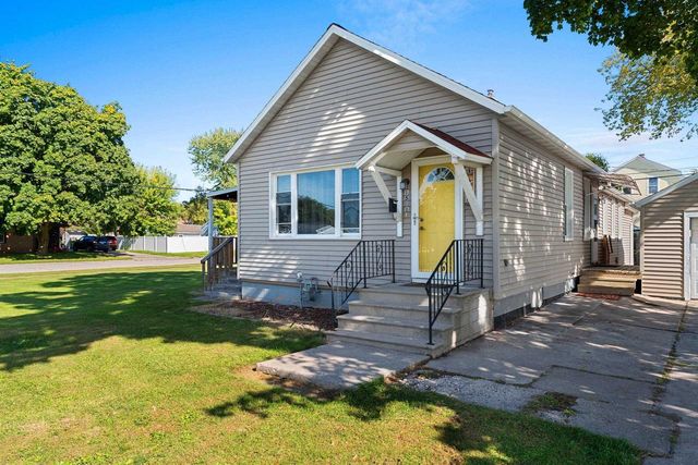 1571 CHARLES STREET, Green Bay, WI 54302
