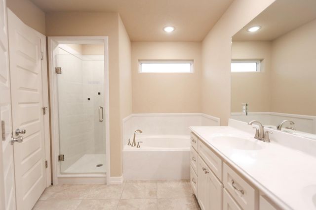 62 Nelson Court, Jones Creek, TX 77541