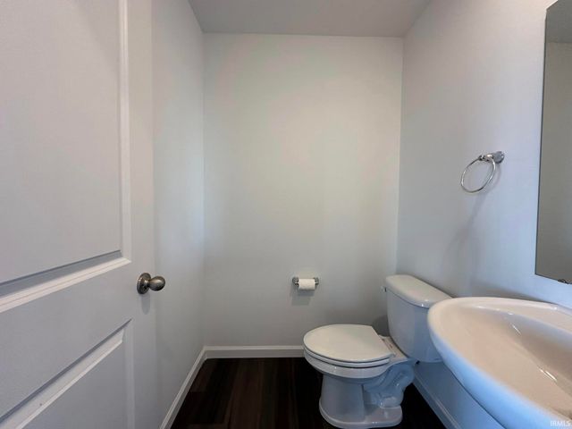 4701 Heathermoor Lane, New Haven, IN 46774