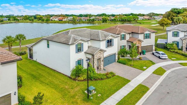 7700 NW 84th Lane, Tamarac, FL 33321