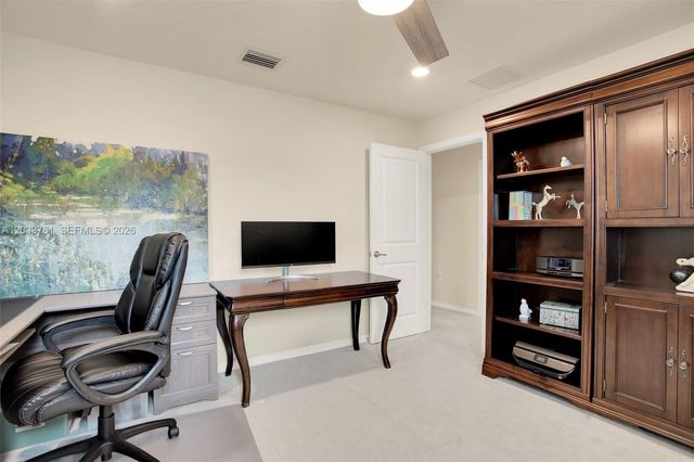 7700 NW 84th Lane, Tamarac, FL 33321