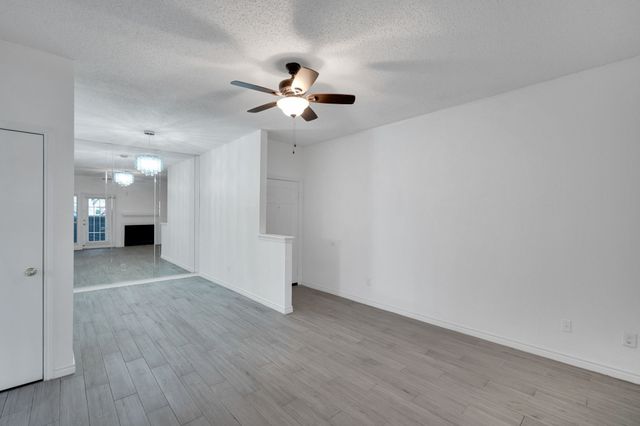 3607 W Northgate Drive 114, Irving, TX 75062