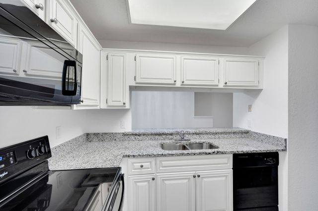 3607 W Northgate Drive 114, Irving, TX 75062