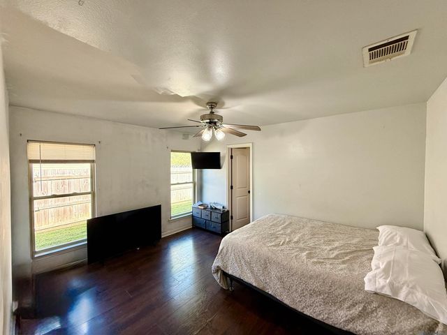 42141 Broadwalk Ave, Hammond, LA 70403