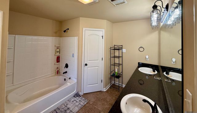 42141 Broadwalk Ave, Hammond, LA 70403