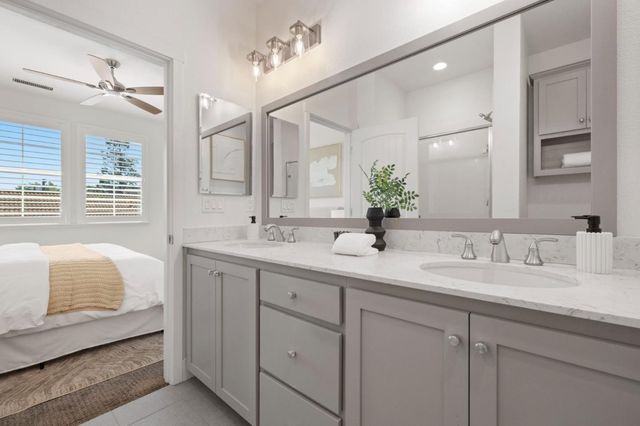 258 Carroll Street 112, Sunnyvale, CA 94086