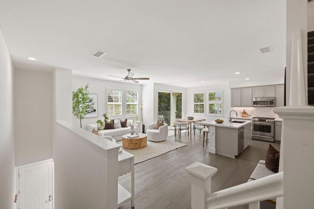 258 Carroll Street 112, Sunnyvale, CA 94086