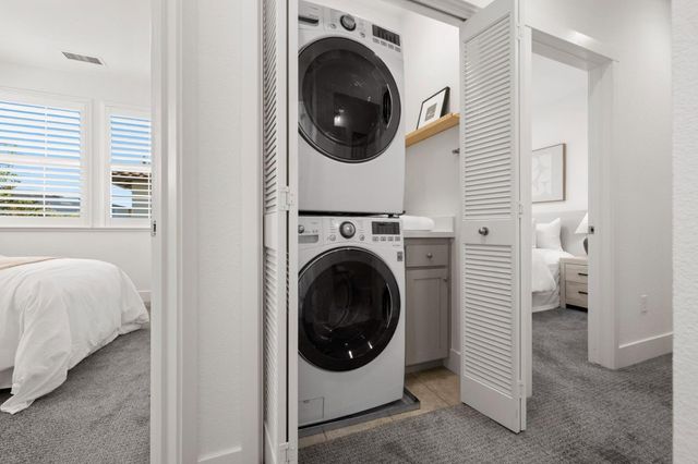 258 Carroll Street 112, Sunnyvale, CA 94086