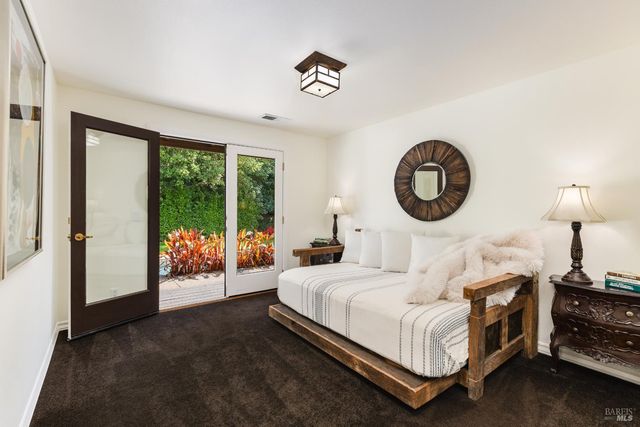 900 W Agua Caliente Rd, Sonoma, CA 95476