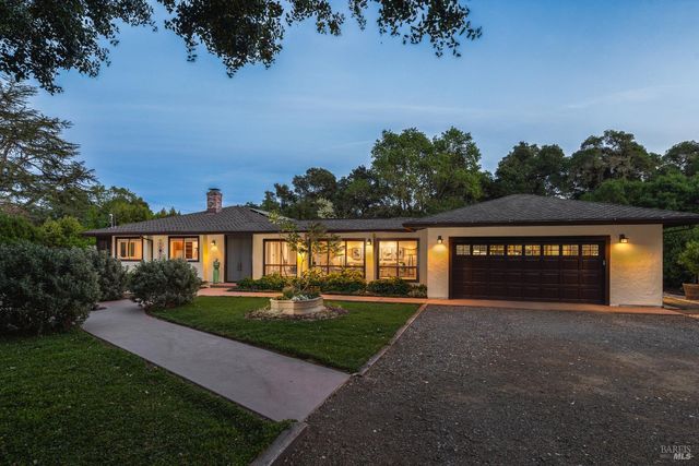 900 W Agua Caliente Rd, Sonoma, CA 95476