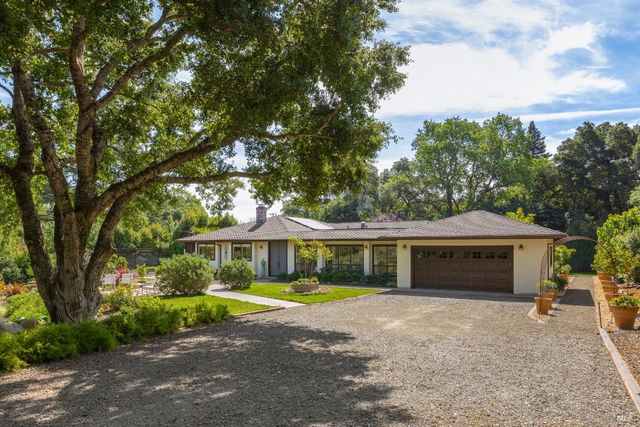 900 W Agua Caliente Rd, Sonoma, CA 95476