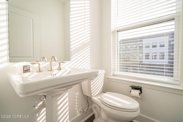 53 Mariveles Way, Tinton Falls, NJ 07724