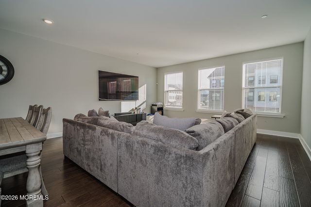 53 Mariveles Way, Tinton Falls, NJ 07724