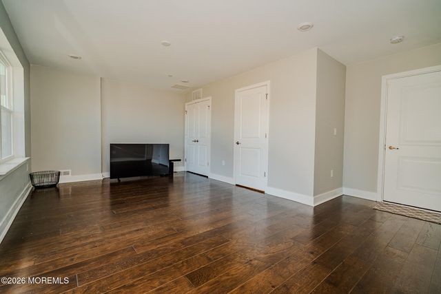 53 Mariveles Way, Tinton Falls, NJ 07724