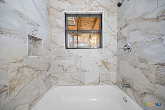 917 Carrie Avenue, Killeen, TX 76541