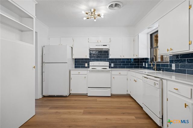 917 Carrie Avenue, Killeen, TX 76541