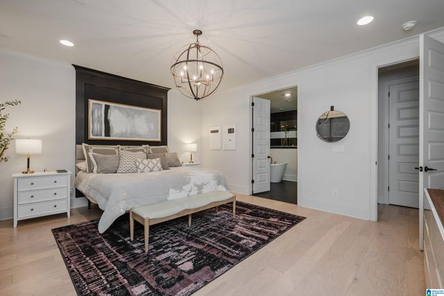 3016 ADLEY CIRCLE, Hoover, AL 35244