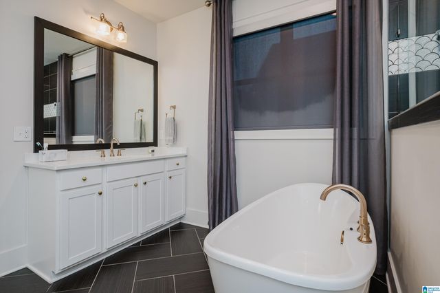 3016 ADLEY CIRCLE, Hoover, AL 35244