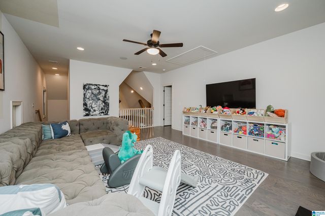 3016 ADLEY CIRCLE, Hoover, AL 35244