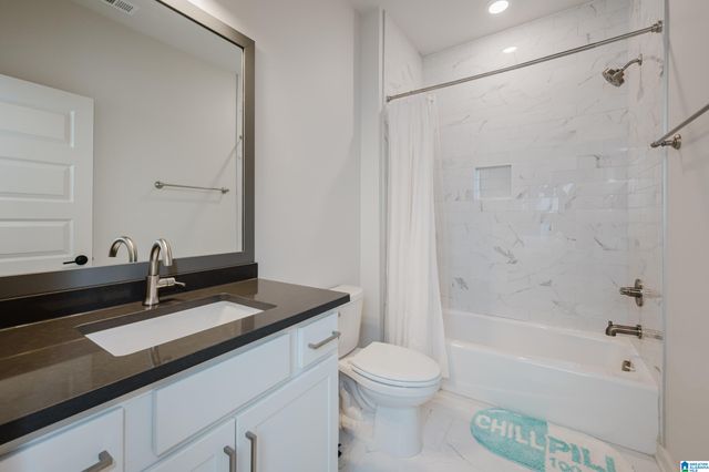 3016 ADLEY CIRCLE, Hoover, AL 35244