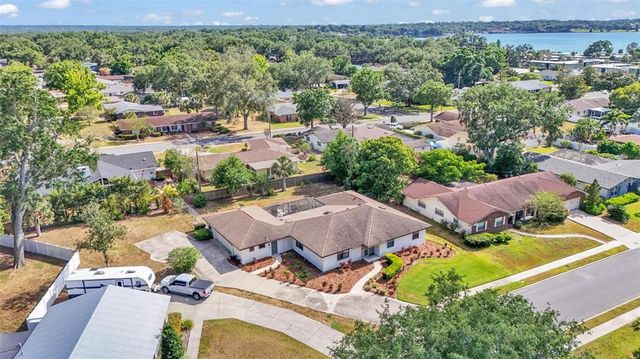 1433 ELLISON LANE, Lakeland, FL 33801