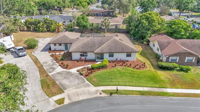 1433 ELLISON LANE, Lakeland, FL 33801
